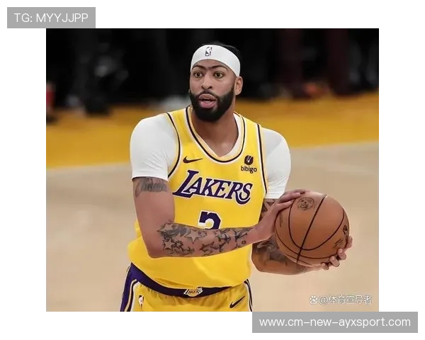 交易传闻爆表：克莱换浓眉？勇士和独行侠暗战